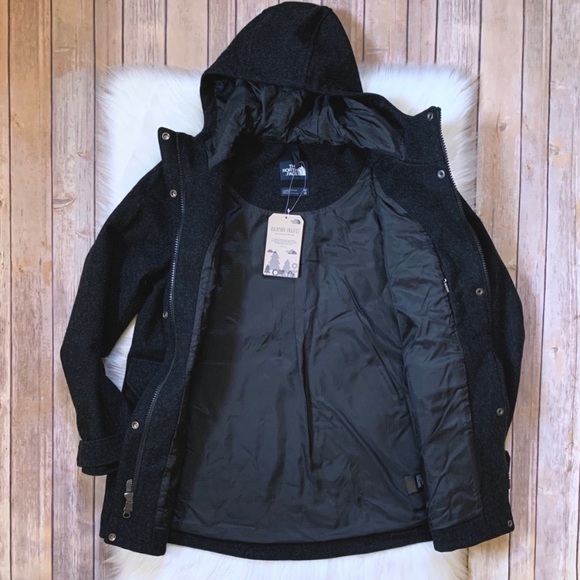 The North Face Women’s Cali Wool Hooded Jacket - Picture 4 of 8